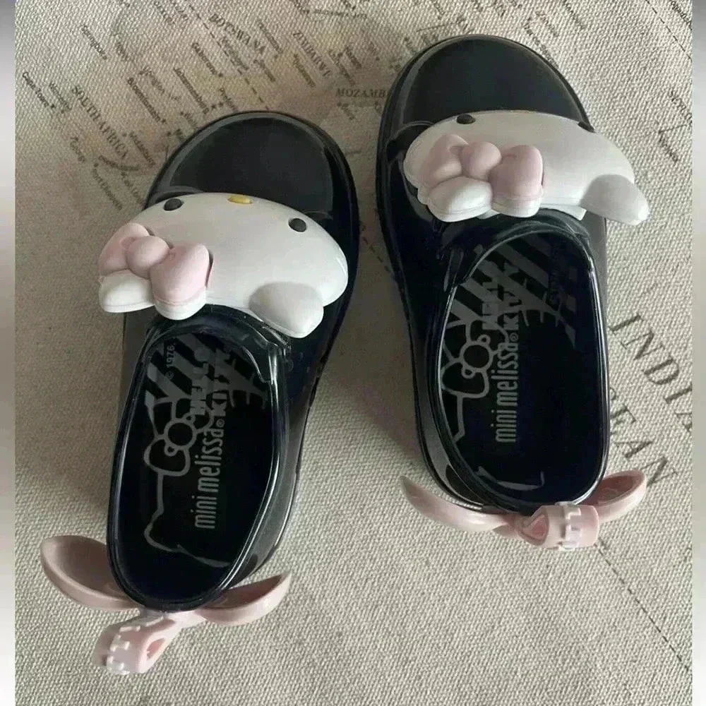Mini Melissa 6 Hello Kitty Slip Ok Sneaker